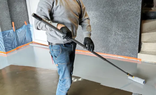 Application de la résine époxy 